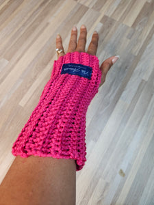 Fingerless hand cuffs