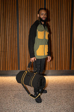 Load image into Gallery viewer, Hoodie w/crochet pockets
