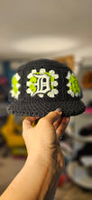 Load image into Gallery viewer, Granny hat fitted cap
