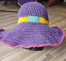 Load image into Gallery viewer, Crochet Couture Beach Hat
